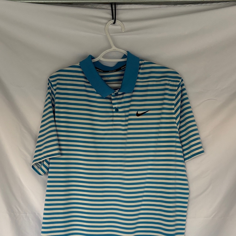 Nike Men's Blue and White Striped Polo Shirt